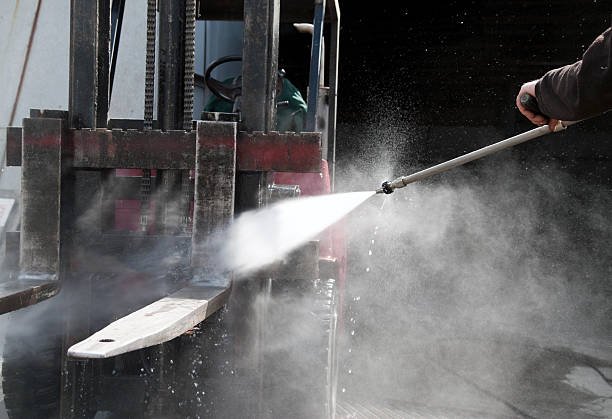 Best Local Pressure Washing Services  in Poquonock Bridge, CT